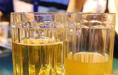 【蜂蜜原料批發案例】新疆飲料廠家大贊徽蜂堂蜂蜜原料性價比高，簽訂長期合作協議